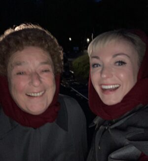 Helen George Instagram - 10 years and forever grateful. @nealstreetproductions @callthemidwife.official
