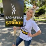 Helena Mattsson Instagram - #sagaftrastrike💪 We have no choice but to stand up for our profession and for the future of our entire industry. This is affecting so many people in so many different lines of work. I truly hope that we’ll reach a fair agreement soon! 🤞 Los Angeles, California