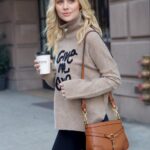 Helena Mattsson Instagram - If you’re on the lookout for a last minute gift, check out our luxury vegan handbags at @carringtonava 😉 🎁 Use coupon HELENA25 for 25% off today! With each bag sold 5 trees will be planted with @onetreeplanted🌲🌲🌲🌲🌲🌍