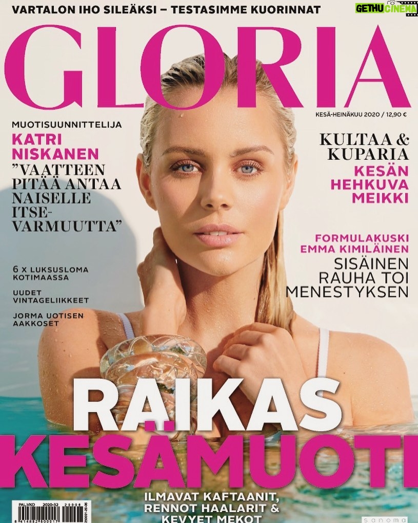 Helena Mattsson Instagram - Summer is here! 🌞💦👙 Check out my cover story for Gloria magazine! 😉