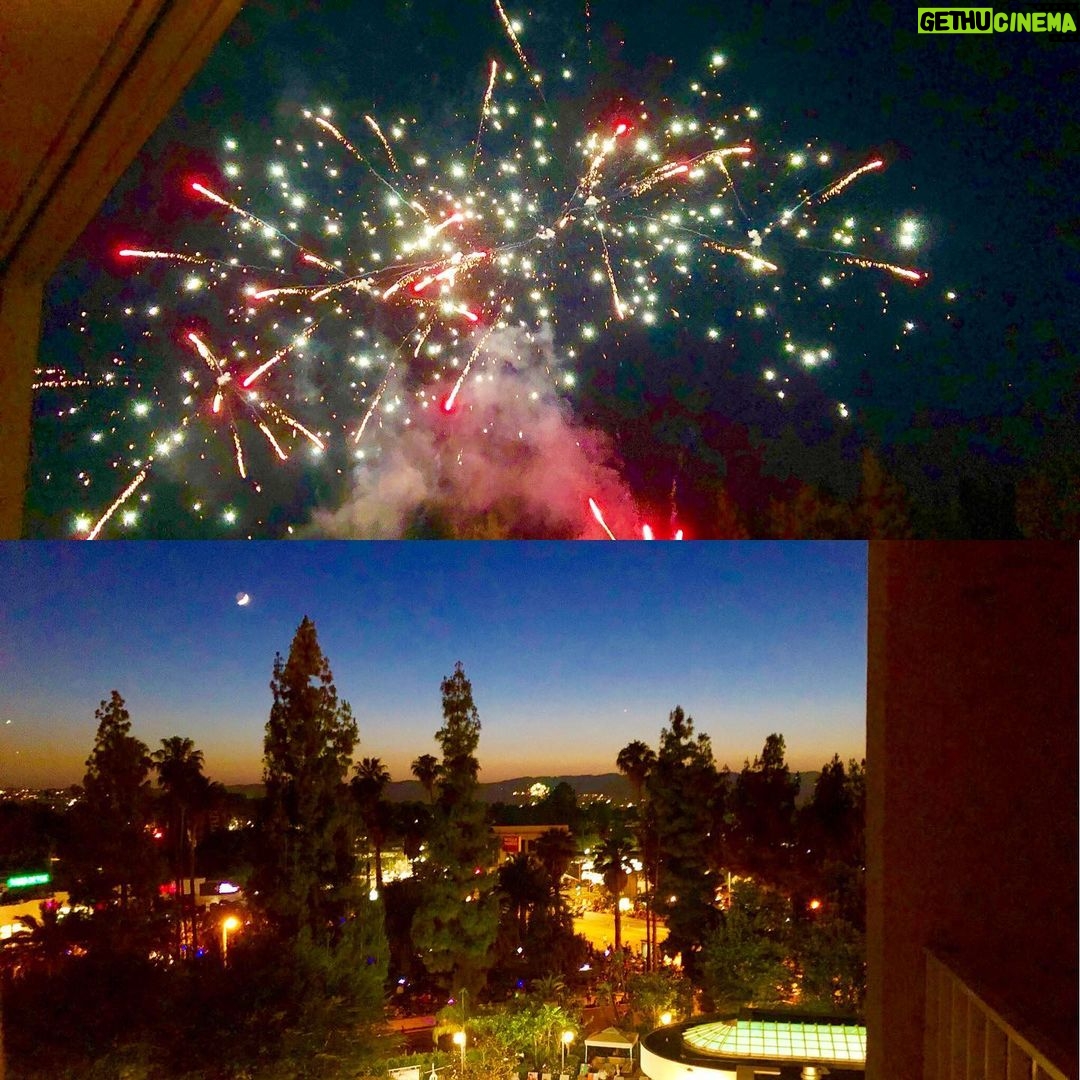Helena Mattsson Instagram - Happy 4th from our hotel balcony!! 🎉