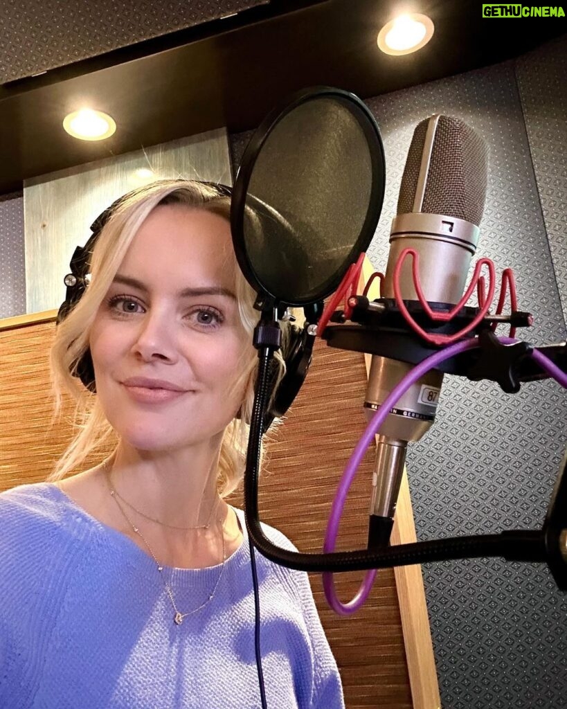Helena Mattsson Instagram - So happy to be back to work after months of strikes!! Having a blast recording intense episodes of a highly anticipated new animated Netflix series. #comingsoon Burbank, California