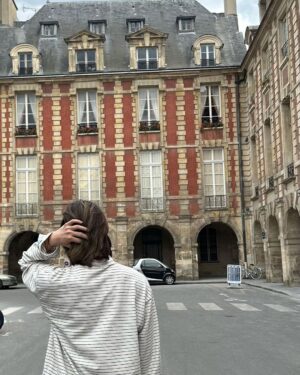 Hendery Instagram - Paris💚