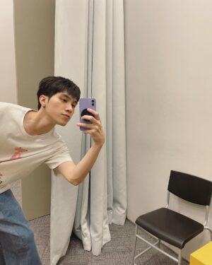Hendery Instagram - 