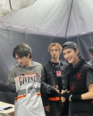 Hendery Instagram - We had so much fun tonight ~Right?☺️☺️☺️see u guys again soon💚 good night everyone😌