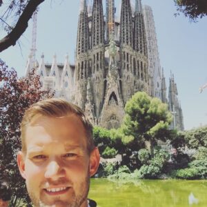 Hendrik Streeck Instagram - In Barcelona for the day to plan new and exciting projects with our Spanish colleagues (haven’t seen LaSagrada Família in 17years. Wow! That changed)