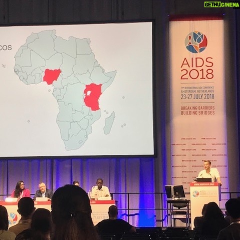 Hendrik Streeck Instagram - Presenting on regional differences of immune activation in Africa. #aids_conference #ias #hiv