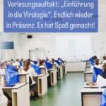 Hendrik Streeck Instagram - Heute hatte ich meinen Vorlesungsauftakt in der Humanmedizin dieses Semester „Einführung in die Virologie“ und das endlich wieder in Präsenz. Es macht so einen Unterschied die Studierenden auch wieder zu sehen und mit ihnen zu interagieren. Lehre und Wissensvermittlung ist ein so wichtiger Teil der Wissenschaft. Erkenntnisse müssen sich weiterentenwickeln und dazu braucht es begeisterte, kritische und smarte Studierende. Das geht nur im direkten Austausch. #wissenschaft #unibonn #medizin #medizinstudium Universitätsklinikum Bonn