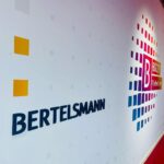 Hendrik Streeck Instagram - #Bertelsmannparty 2023. was für ein schönes Event in Berlin. Danke für die Einladung Bertelsmann-Repräsentanz