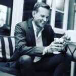 Hendrik Streeck Instagram - Kaffeepause mit @andreaszitt. Danke für die Fotos!