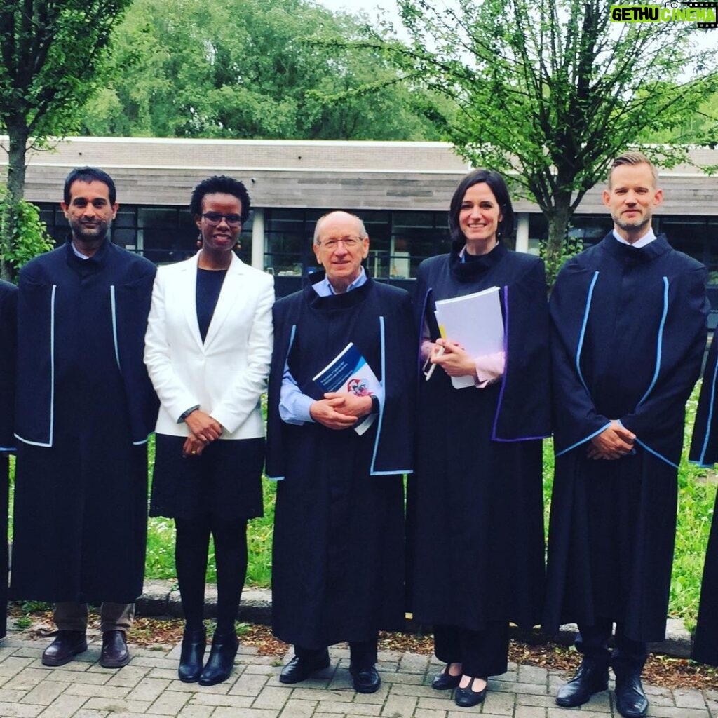 Hendrik Streeck Instagram - Congratulations Racquel on your #PhD. Well done and important research on #HIV Pathogenesis coming directly out of #mozambique! Universiteit Antwerpen - Campus De Drie Eiken - Gebouw R
