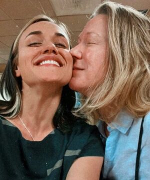Henny Russell Instagram - Working with @alicekremelberg again! Couldn’t be happier to work with this #goddess 💕 #Cblock #oitnb