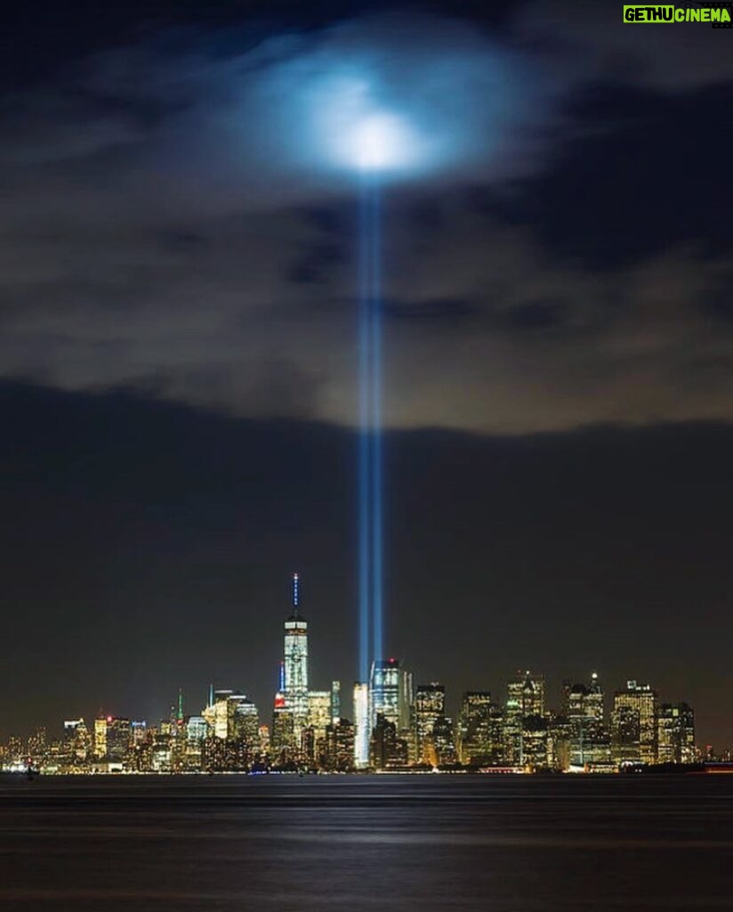 Henny Russell Instagram - I will always remember. #911 #NeverForget #gratitude New York City, N.Y.