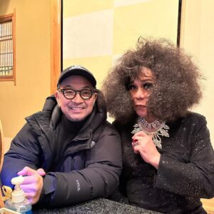 Hideo Nakano Instagram - ダイアナロスさんかと思ったら
欧陽菲菲さんでした

#雨の御堂筋 #お化け #京都 #おだまり
#ぴーこママ