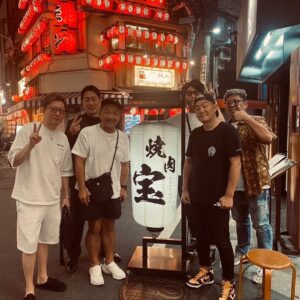 Hideo Nakano Instagram - 今日は友人達と焼肉宝に
お邪魔しました
めちゃくちゃ美味かった

#instagram #instagood 
#enjoy #osaka #japan