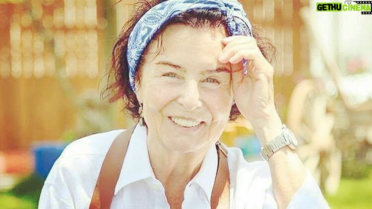 Hilal Saral Instagram - 🍀uğurlar olsun, huzurla uyu Fatma Girik 🖤