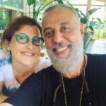 Hilal Saral Instagram - Bazı günleri tesadüfler güzelleştirir..💜 @hamdialkan @gulsevenyilmaz @selengorguzelalkan @the__muratt Hilton Dalaman Sarıgerme Resort & Spa