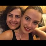 Hilal Saral Instagram - @sedagvn bu da bizim hikayemiz💜💜💜 dert ortağım benim…iyi ki doğdun, iyi ki kardeş, arkadaş dost oldun ve şahane de bir anne oldun, evladınla , oyun arkadaşınla @aliguzeeel nice nice yılların olsun sağlıkla, huzurla