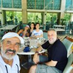 Hilal Saral Instagram – Bazı günleri tesadüfler güzelleştirir..💜 @hamdialkan  @gulsevenyilmaz  @selengorguzelalkan  @the__muratt Hilton Dalaman Sarıgerme Resort & Spa