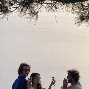 Hilal Saral Instagram - #aşkınkıyameti @firarland  @afgankarahan  @sebnem.uslu  @canel_____  @yigitkirazci  @borankuzum  @pinarrdenizzz  @zeynaum @bkm @netflixturkiye  @the__muratt @bubucimen
