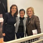 Hillary Clinton Instagram - A quick pic before class yesterday with this week's @ColumbiaIGP guest lecturer—journalist, press freedom advocate, and Nobel Peace Prize winner @maria_ressa!