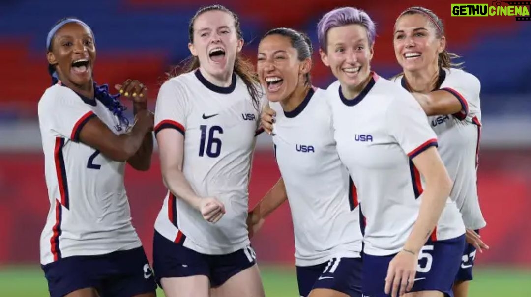 Hillary Clinton Instagram - They've won medals, trophies, AND equal pay. My heroines! Excited to root on our USWNT in this year's World Cup! Photo: Laurence Griffiths, Getty Images Sport
