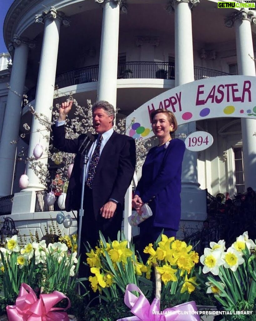Hillary Clinton Instagram - Wishing a happy Easter to everyone celebrating!
