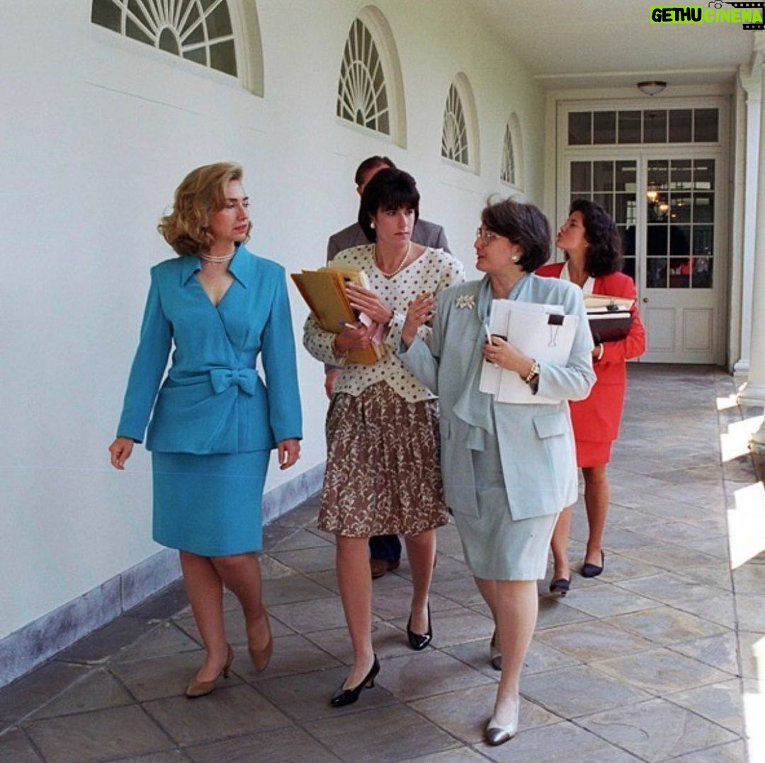 Hillary Clinton Instagram - So close to spring! #tbt Photo: @BarbaraKinney