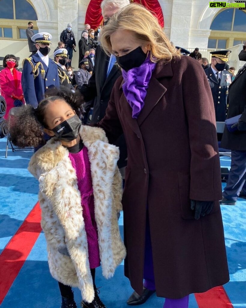 Hillary Clinton Instagram - Two years ago tomorrow, saying hi to @kamalaharris's grand-niece at @joebiden’s inauguration. A good day! #tbt