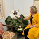 Hillary Clinton Instagram - I've been in India the last few days celebrating the 50th anniversary of the Self-Employed Women's Association (SEWA) and the legacy of its founder, Ela Bhatt. Ela passed away late last year, and I feel lucky to have been her friend.⁣ ⁣ I met Ela on my very first trip to India in 1995. Following Gandhi’s example, she founded SEWA in 1971 as a trade union and a women's movement. For 50 years, it's helped some of the poorest, least educated, and most shunned women in India get small loans to enable them to earn their own income. ⁣ ⁣ Through a system of microfinance, SEWA provides employment for thousands of individual women and changes deeply held attitudes about women’s roles. ⁣ In addition to microfinance, they do skills training, job creation, and climate adaptation work—I announced the first-ever Global Climate Resilience Fund with SEWA, CGI, and other partners to help the women deal with extreme heat.⁣ ⁣ SEWA has now grown to more than 2.5 million members.⁣ ⁣ Seeing Ela's work and legacy over these last few decades has been transformational for me and an indelible reminder of the importance of women's rights.⁣ ⁣ Photos: Dylan Hewitt and Capricia Marshall