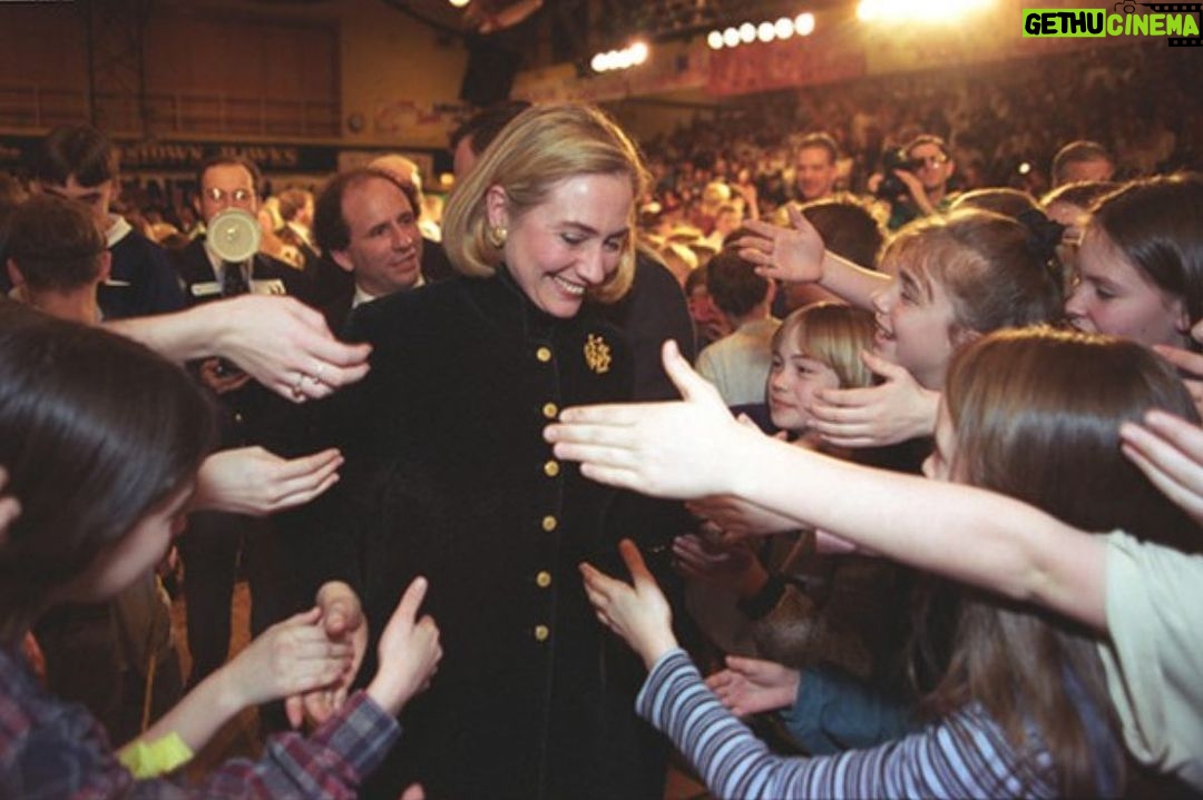 Hillary Clinton Instagram - Hands across America, 1996. #tbt Photo: Sharon Farmer