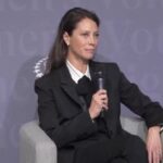 Hillary Clinton Instagram - Never underestimate the power of one woman’s voice or experience and how it can create change.⁣ ⁣ At #WomensVoices, @CTurlington shared how her own pregnancy experience inspired her to start @everymomcounts. The organization has helped more than 1 million women, babies, health workers, and community members access quality and equitable maternity care here in the United States and around the world. #WomensVoices