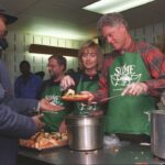 Hillary Clinton Instagram - Wishing you and yours a happy and delicious Thanksgiving!⁣ ⁣ Photo: @usnatarchives