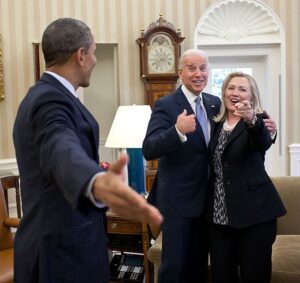 Hillary Clinton Instagram - Happy birthday, @joebiden!⁣ ⁣ Photo: @PeteSouza