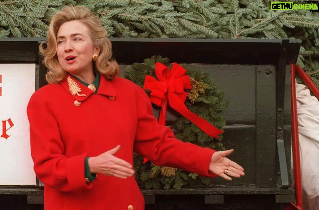 Hillary Clinton Instagram - Greeting the White House Christmas tree, 1995. #tbt
