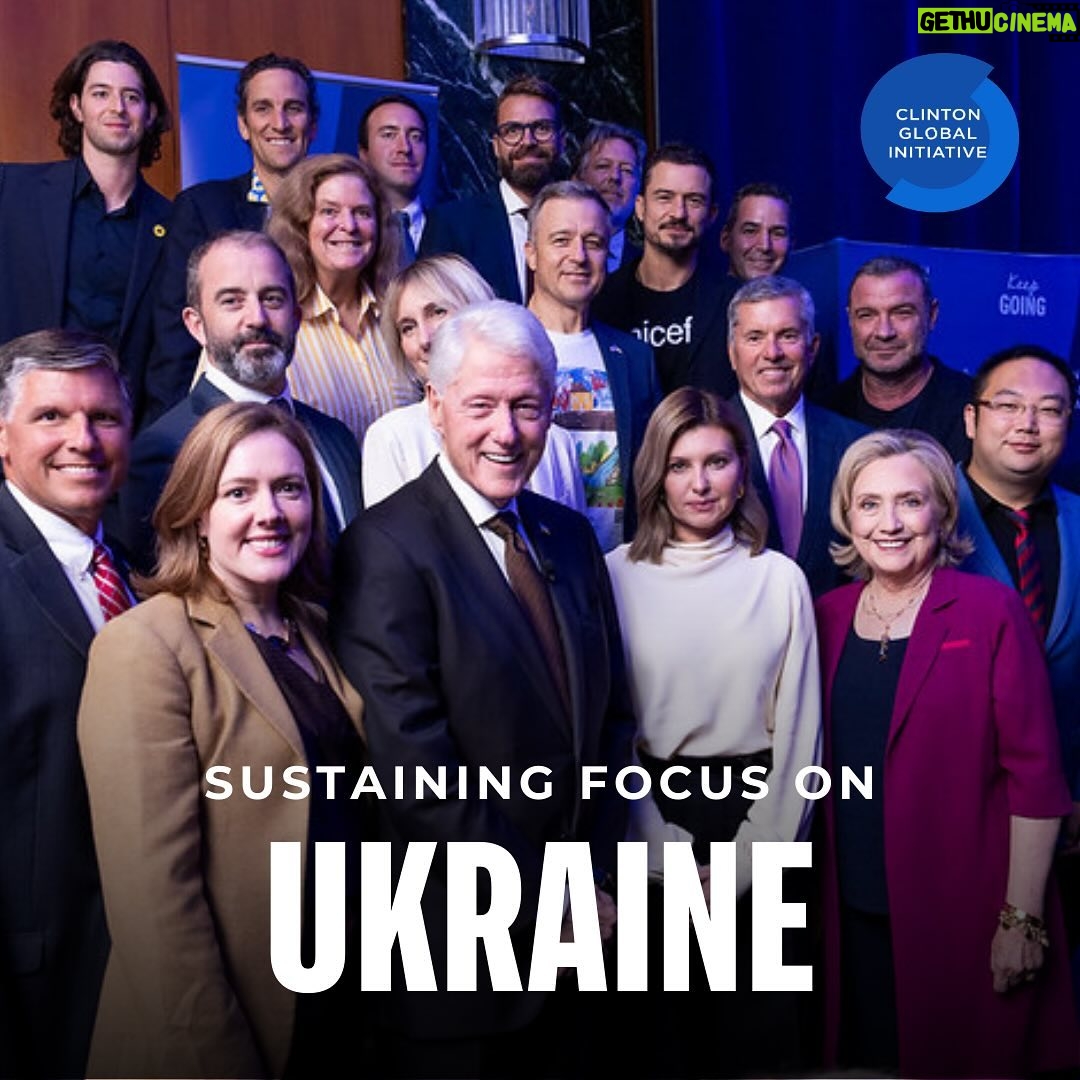 Hillary Clinton Instagram - ๐บ๐ฆMembers of our community addressing the humanitarian crisis in Ukraine: โ @aiforgood โ @zaporuka โ @hainternational_ โ @commonmanforukraine โ @healthtechwb โ @worldjewishrelief โ @sunflowernetwork.io โ @mindbodymed