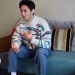 Him Law Instagram - . 聽日係最後一次宣傳，如果想見文醫生嘅話，聽日下午2點半，紅磡置富都會廣場見！ #星空下的仁醫 💄 @annieg_makeup @jjenc_0725 💈 @janchiu @ilcolpogroup 🧥 @wwchezw #isabelmarant #HommePlissēIsseyMiyake #whongkong @whongkong