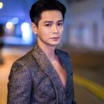 Him Law Instagram - 真係想下次跟三個寶貝行紅地毯! 影返一張全家福! 👨‍👩‍👧‍👦🌟📸📸 @tavia_yeung #唯有搵洪永城頂住先啦 @guruhung 😎 @shanghaitang #shanghaitang #上海滩 #makelifeaparty #將人生變成一場盛宴