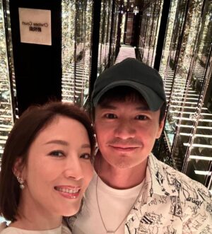 Him Law Instagram - 我同老婆放低小朋友一陣，慶祝我倆嘅週年紀念！ @tavia_yeung ❤️

#七週年快樂
#同樣地點同樣人物同樣的心
#❤️