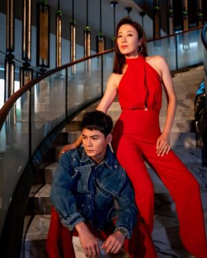 Him Law Instagram - 生日快樂🎂老婆 @tavia_yeung ❤️

#天天都美麗
#我不在港要你辛苦帶小朋友
#每天愛你多一些 ❤️
#工作一點甜