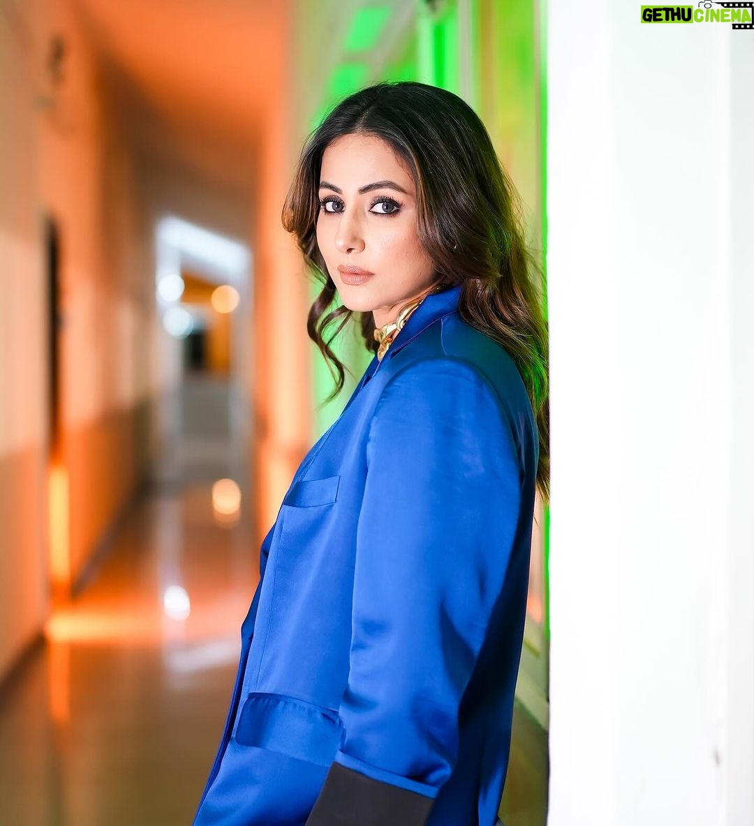 Hina Khan Instagram - What Love is..💙 Outfit @linetribe_ Jewels @misho_designs MUAH @sachinmakeupartist1 @siddhi_hairstylist 📸 @akshay_navlakhe