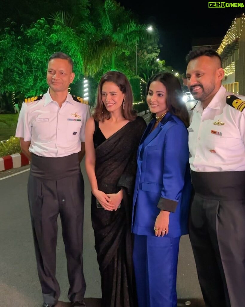 Hina Khan Instagram - Feeling incredibly honoured to have celebrated the Navy Day at INS SHIVAJI in remembrance of a crucial victory for our beloved Nation with India's strong Naval heroes. Thank you, Commodore Mohit Goel & Dr. Nihita Goel, for making me a part of this amazing event and having me and @monajsingh as Chief Guests. Salute to the courageous women and men of our Navy - your duty and commitment to our country inspires every Indian across the length and breadth of our Nation. #IndianNavy #NationalPride #SaluteOurHeroes #InspiredEveryday
