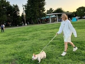 Hiroto Kyoguchi Instagram - .
.
.

良い休日だった🐶

Nice holiday🏖️☀️

#hirotokyoguchi #京口紘人