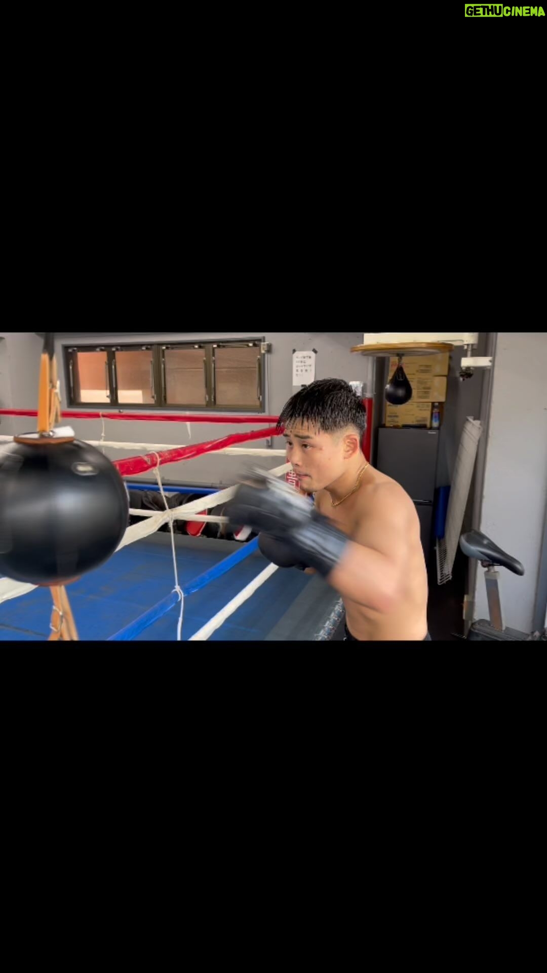 Hiroto Kyoguchi - 3K Likes - .
.
.
quick🔥
#京口紘人 #hirotokyoguchi #boxing