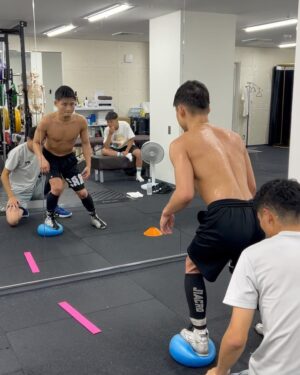 Hiroto Kyoguchi Instagram - .
.
.

hard work🔥

@v1.nobu 
@teranaka_special_forces

#京口紘人 #hirotokyoguchi #boxing