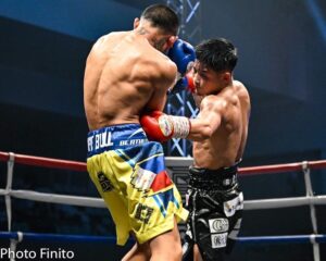 Hiroto Kyoguchi Instagram - .
.
.

🥷✖️🥊

photo of the match

📷 @finito22 

#京口紘人 #hirotokyoguchi #boxing