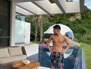 Hiroto Kyoguchi Instagram - .
.
.

holiday🏖️

@thepanali 
@kongmaru_kj 

サイコーでした🌴

#hirotokyoguchi #宮古島