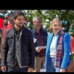 Holland Roden Instagram - T-3 DAYS! This Saturday after you are stuffed from all the pies 🙌 join us! It’s quite the scavenger hunt @hallmark @tyler_hynes @directedbydw @oadelsonn @tenilletownes @blakeshelton #ComeHomeForChristmas @hallmarkmovie Premieres: Sat Nov 26 at 10/9c 🌲🎄🌲🎄🌲🎄🌲🎄🌲