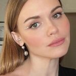 Holland Roden Instagram - I play a teenager on @teenwolf and the movie picks up 15 years later to play a woman in my mid 30s. I wanted to make sure I was dressed age appropriately for both decades on the @teenwolf press day. @teenwolf premieres JAN 26th on @paramountplus and the TEEN WOLF POSCAST IS IN THE LINK IN MY BIO❤️ With @jeffdavis1375 on this week!! @howlerbacknowpodcast This dream team always takes care of me and I’m so grateful for them @karenraphael @robertti @jessiestellarhair Outfit: @lbv.ofcl Shoes: @paulandrew Earrings and ring: @lilouparis.us Ring: @mara.paris