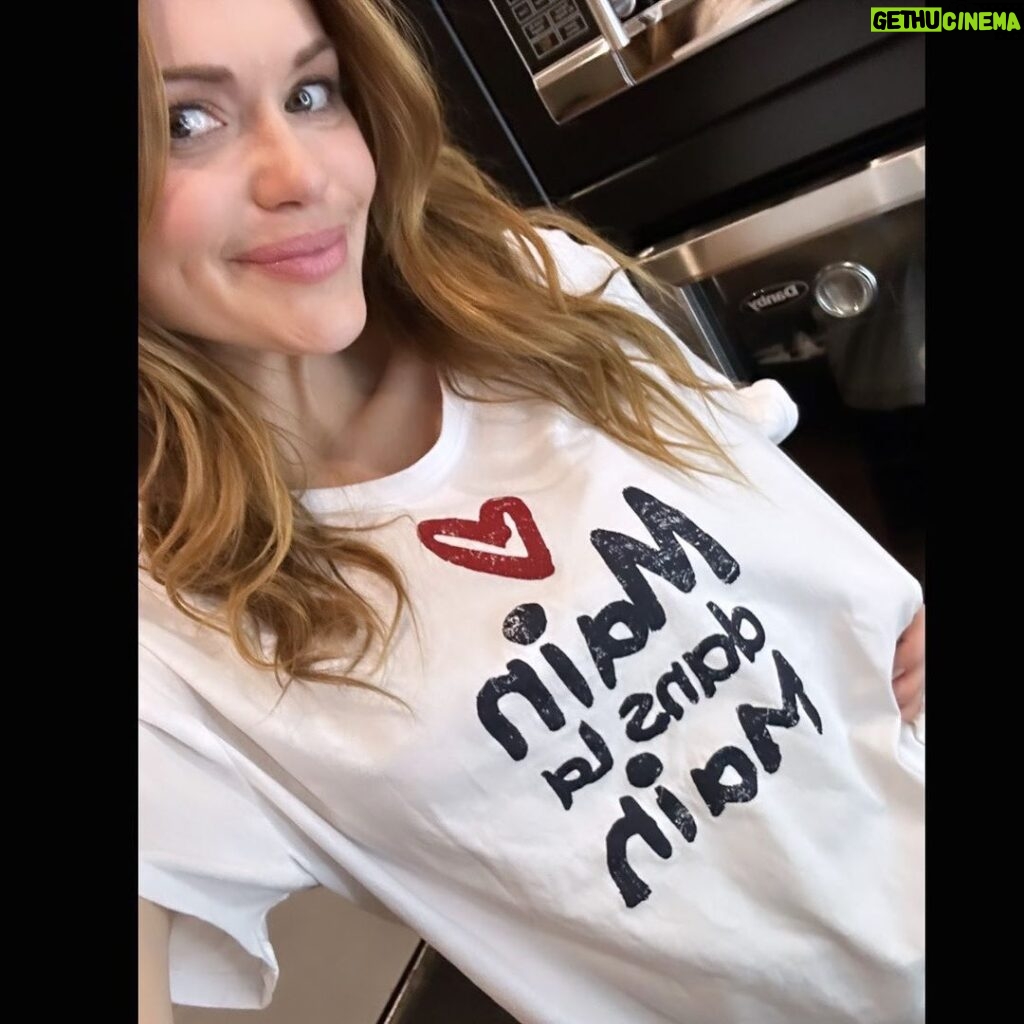 Holland Roden Instagram - I'm proud to partner with @careorg and @joie this #GivingTuesday to help support CARE's work responding to the global hunger crisis. Right now, the world is facing an undeniable and growing hunger crisis. The number of people struggling to feed their families has almost doubled since 2021. Today, less food is available. Available food is less accessible. Accessible food is not affordable. In many places, access to food is about gender, the consequences falling on women and girls, who often eat last and least in times of crisis. Please join me in supporting this fantastic collaboration. 100% of the proceeds of every t-shirt sold will go to CARE in support of women and girls around the world. 🧡
